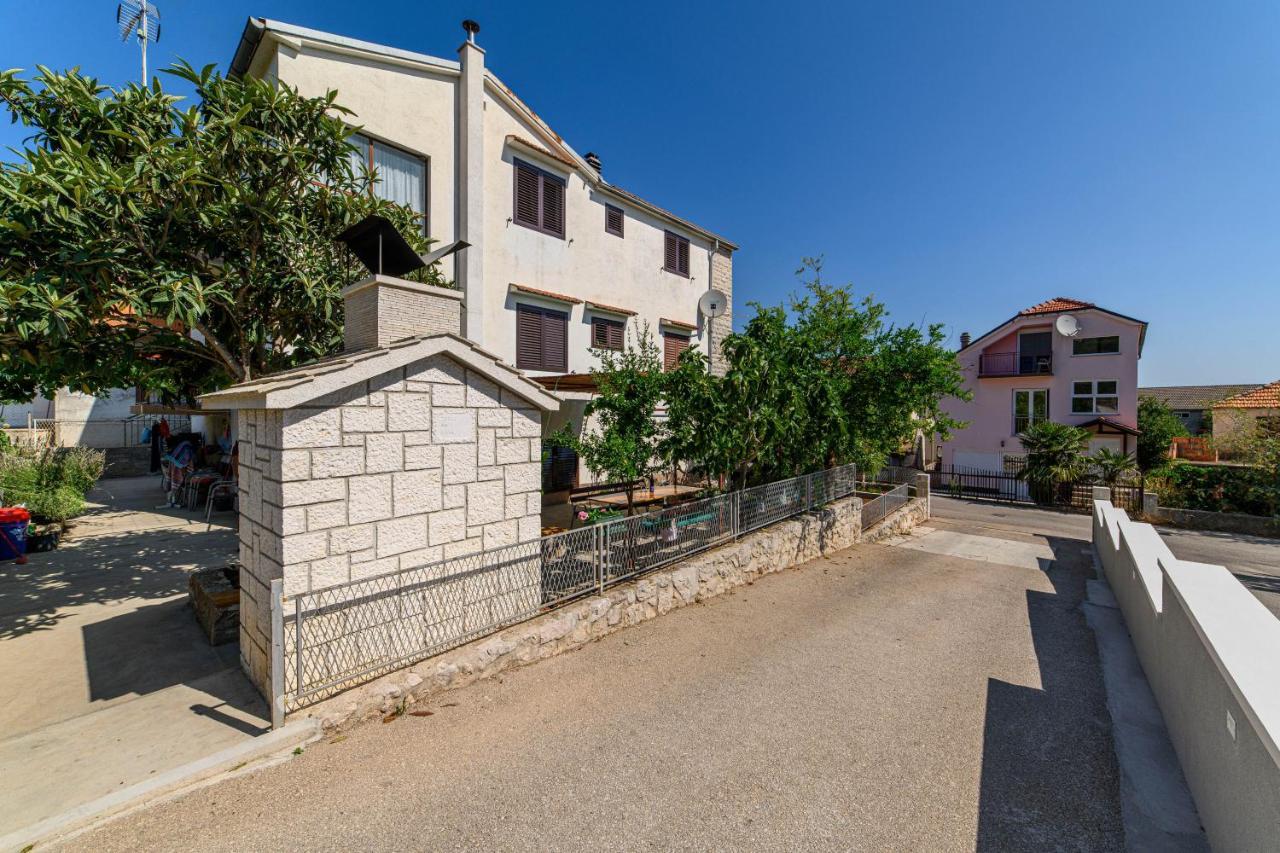 Apartman Maslina 希贝尼克 外观 照片
