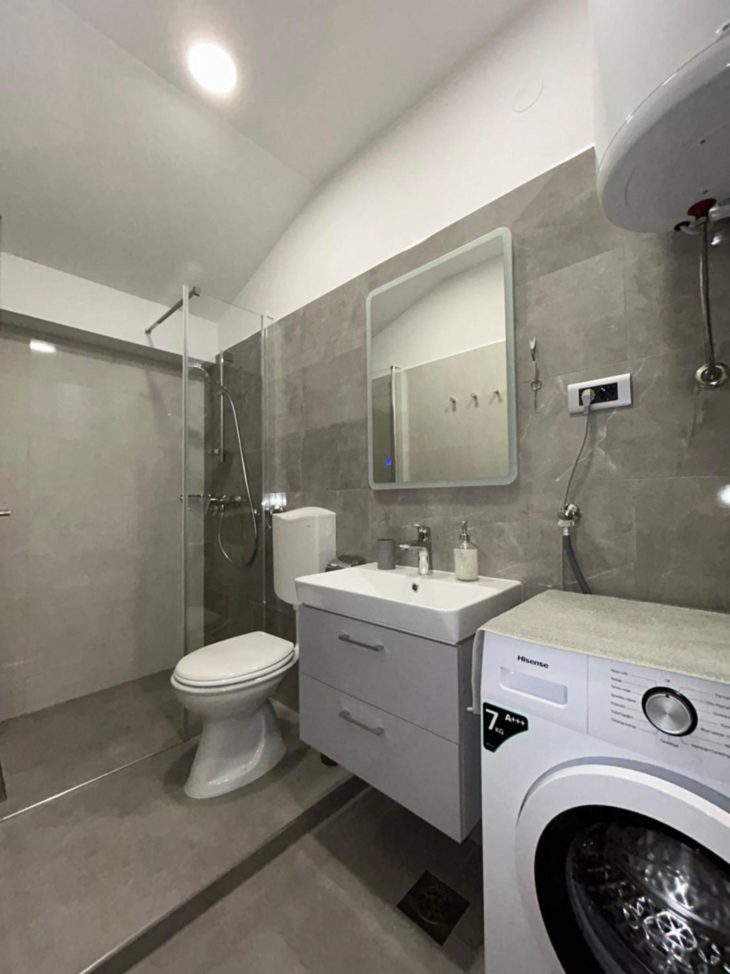 Apartman Maslina 希贝尼克 外观 照片